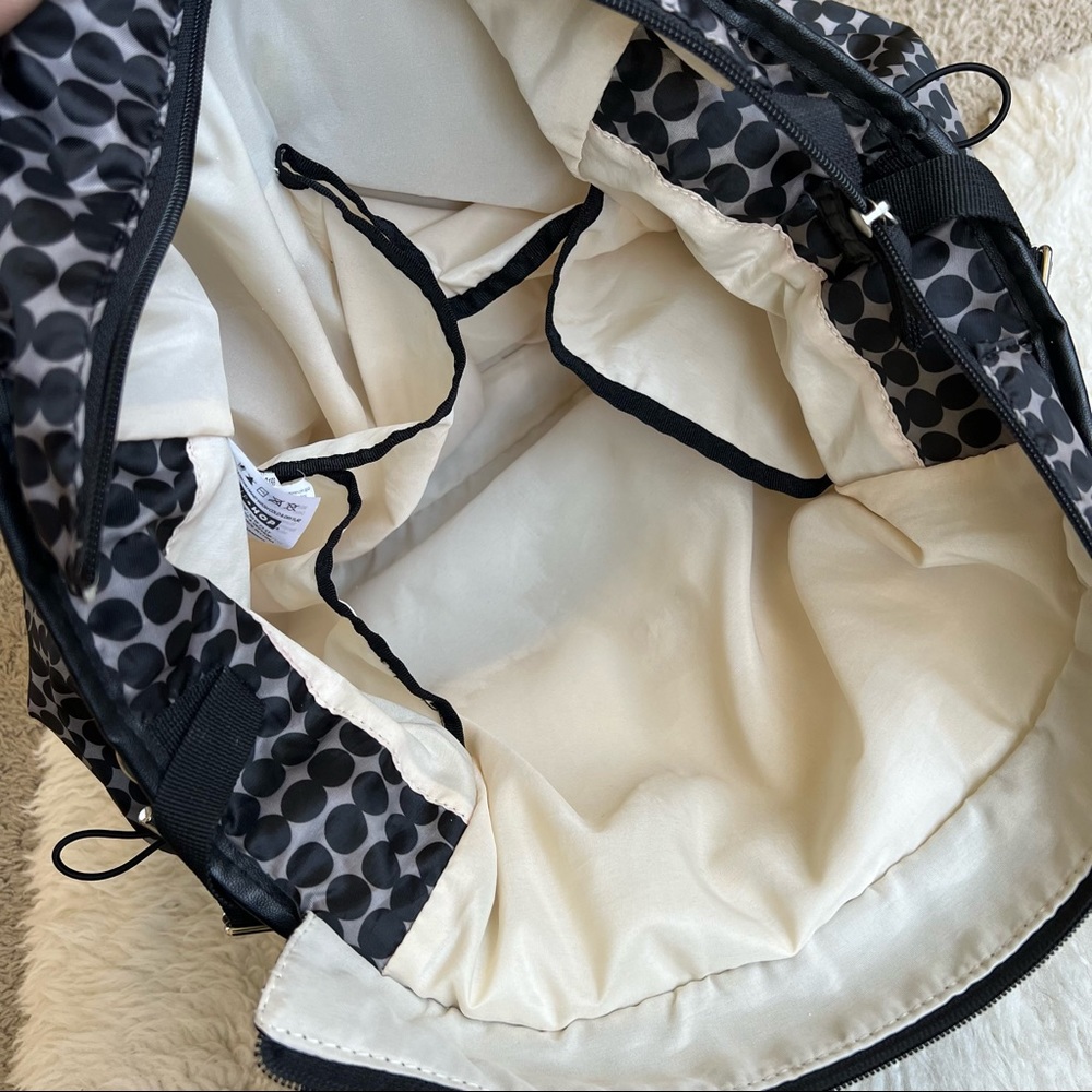 Skip Hop Zip Nylon Diaper Bag - Picture 7 of 14